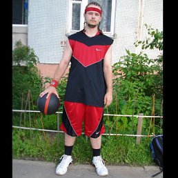 Артем, Москва