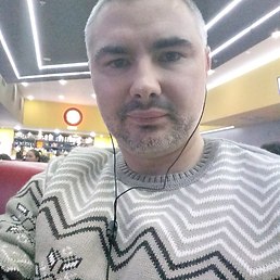 Виктор, Москва