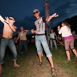 Денис, Киев